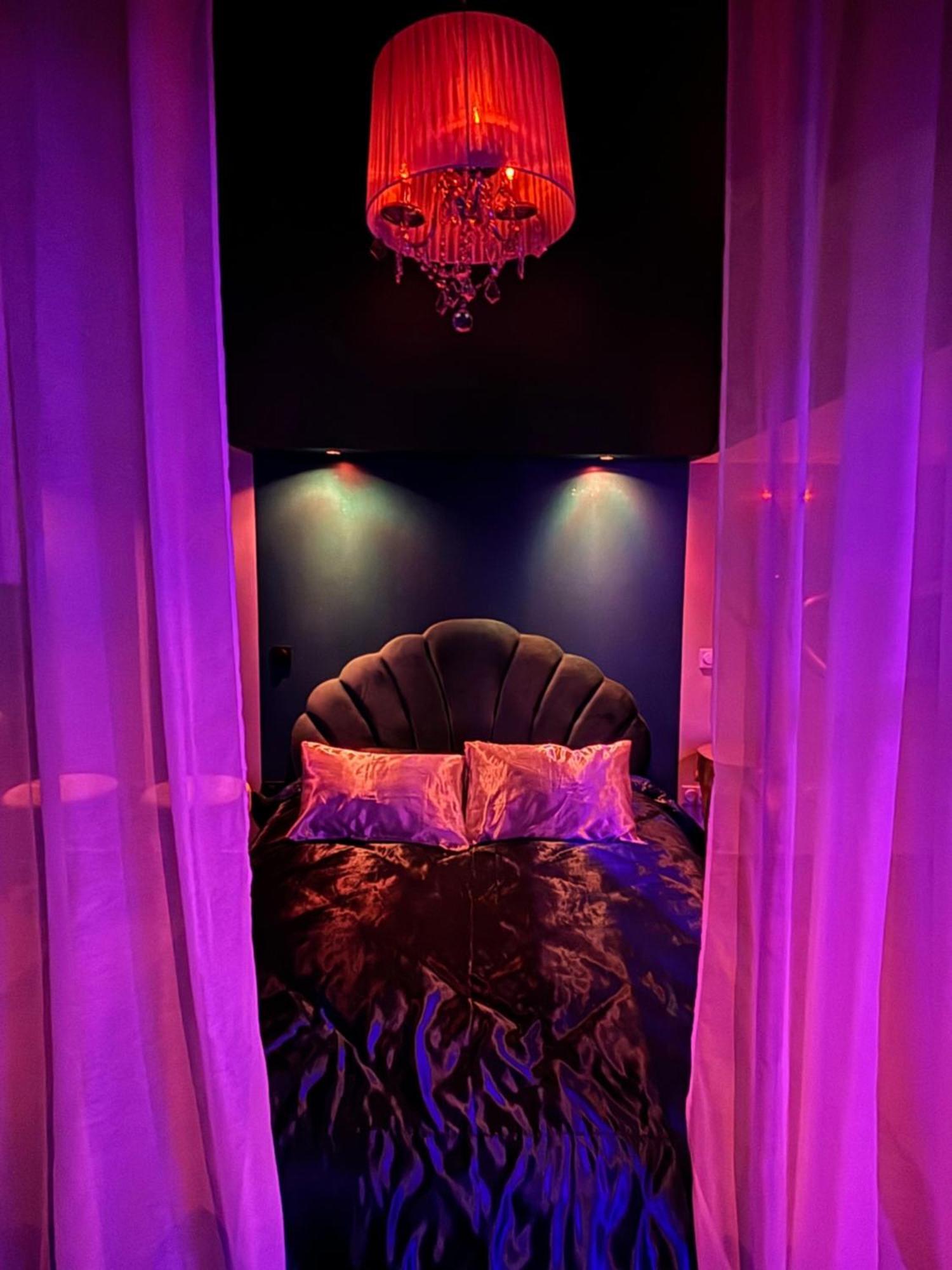 La Terrasse Des Spas - Restaurant - Institut Massage Хазбрук Екстериор снимка